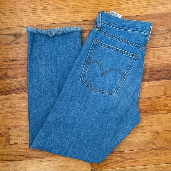 Levi’s Wedgie Straight Jeans - Picture 1 of 5